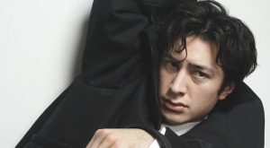 Balenciaga’dan Yeni Kampanya: “Heart and Body”