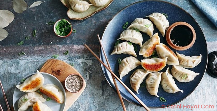 Buharda mı kızartarak mı? Çin mantısı tarifi Buharda mı kızartarak mı? Çin mantısı tarifi