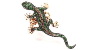 AIDA BERGSEN MÜCEVHER DİZAYNLARININ  DÜŞ DÜNYASI NİŞANTAŞI’NDA