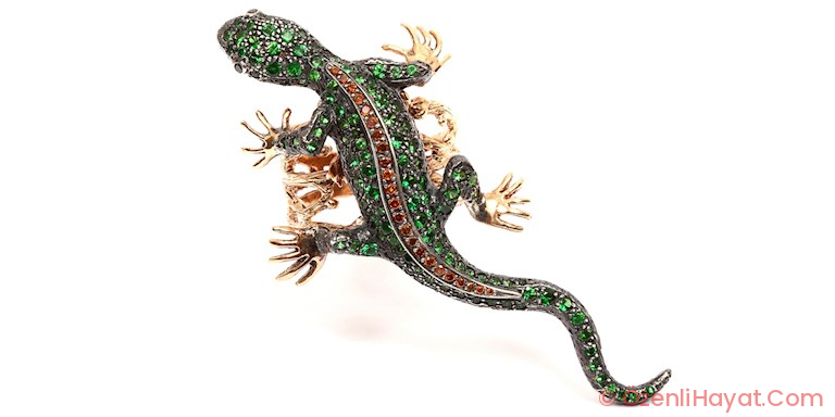 AIDA BERGSEN MÜCEVHER DİZAYNLARININ  DÜŞ DÜNYASI NİŞANTAŞI’NDA