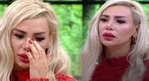 Didem Kınalı sevenlerinden dua istedi: Canım içi yoğun bakımda… Didem Kınalı sevenlerinden dua istedi: Canım içi yoğun bakımda…