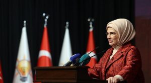 Emine Erdoğan “AK Parti İstanbul Kadın Kolları ile Vefa İftarı” programına katıldı