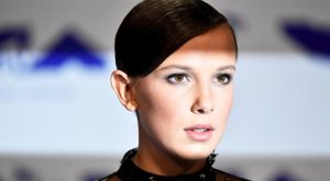 MILLY BOBBY BROWN’UN MİDESİNİ BULANDIRAN SAHNE