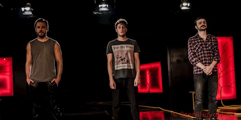 ÖLDÜRMEK ÜZERİNE BİR OYUN: “KILLOLOGY” ÖLDÜRMEK ÜZERİNE BİR OYUN: “KILLOLOGY”