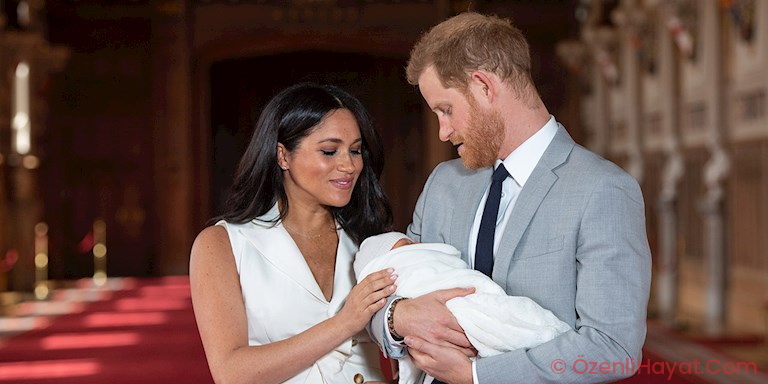 PRENS ARCHIE VAFTİZ EDİLDİ PRENS ARCHIE VAFTİZ EDİLDİ