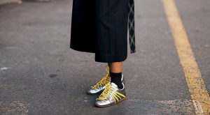 Renk Güncellemesi: İlkbahar/Yaz 2026 Sezonunda Öne Çıkan 4 Sneaker Rengi