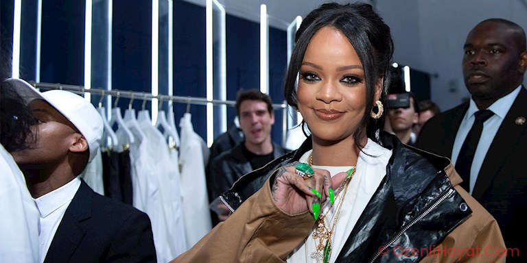 RIHANNA’NIN İSMİNİ YANLIŞ SÖYLÜYOR OLABİLİRSİNİZ! RIHANNA’NIN İSMİNİ YANLIŞ SÖYLÜYOR OLABİLİRSİNİZ!