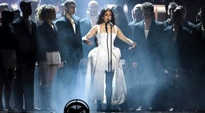 Rosalía’nın Brit Awards’taki Performansını İzlemeyen Kaldı mı?