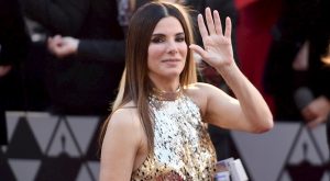 SANDRA BULLOCK’UN ÜNİVERSİTE YILLARI DİZİ OLUYOR