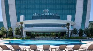 SEÇKİNE WORLD HOTELS KENTTE TATİLE DAVET EDİYOR