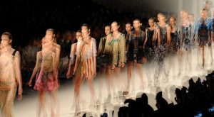 YÜRÜYÜŞ BEDEN BİÇİMİNİZ KADAR KIYMETLİ YÜRÜYÜŞ BEDEN BİÇİMİNİZ KADAR KIYMETLİ