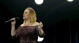 ADELE’İN YENİ ALBÜMÜ “31” ÇOK YAKINDA ÇIKIYOR! ADELE’İN YENİ ALBÜMÜ “31” ÇOK YAKINDA ÇIKIYOR!