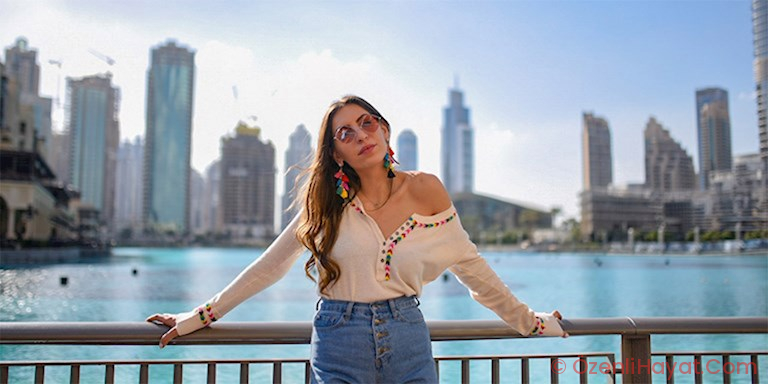 BLOGGER TERAL ATİLAN TARZ VE SEYAHAT SIRLARINI PAYLAŞTI