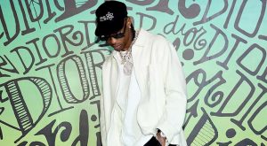 DIOR X JORDAN İŞBİRLİĞİNİN YÜZÜ TRAVIS SCOTT OLDU