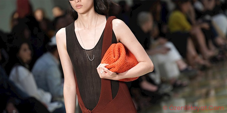 DÖNEMİN FAVORİSİ: ÖRGÜ AKSESUARLAR