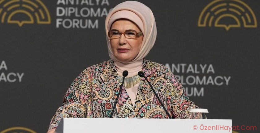Emine Erdoğan’dan Antalya Diplomasi Forumu’na ait görüntülü paylaşım Emine Erdoğan’dan Antalya Diplomasi Forumu’na ait görüntülü paylaşım