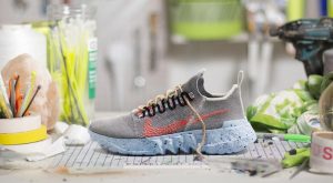 ETRAFA HASSAS VE UZAYLI: NIKE SPACE HIPPIE