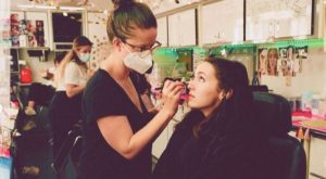 Farklı üslubu ile Euphoria dizisinin makyaj stili