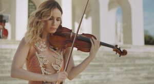 FENDI’DEN TEKRAR DOĞUŞ BİLDİRİSİ