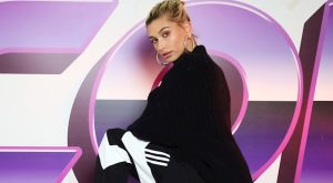 HAILEY BIEBER KİMLERİ KISKANIYOR?