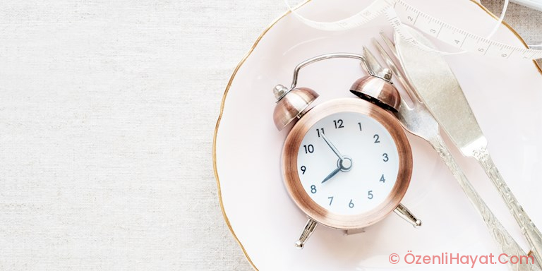 INTERMITTENT FASTING DİYETİ NEDİR? INTERMITTENT FASTING DİYETİ İLE NASIL KİLO VERİLİR?