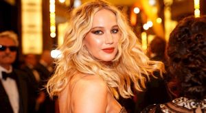 JENNIFER LAWRENCE EKRANLARA DÖNÜYOR