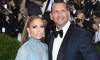 JENNIFER LOPEZ VE ALEX RODRIGUEZ’İN DÜĞÜNÜ ERTELENDİ