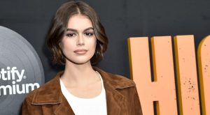 KAIA GERBER’IN KİTAP KULÜBÜ KAIA GERBER’IN KİTAP KULÜBÜ