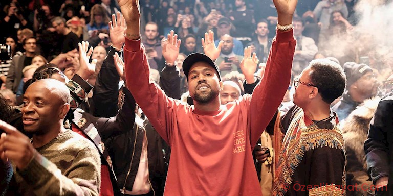 KANYE WEST, YEEZY MARKASI İÇİN GAP İLE ANLAŞTI