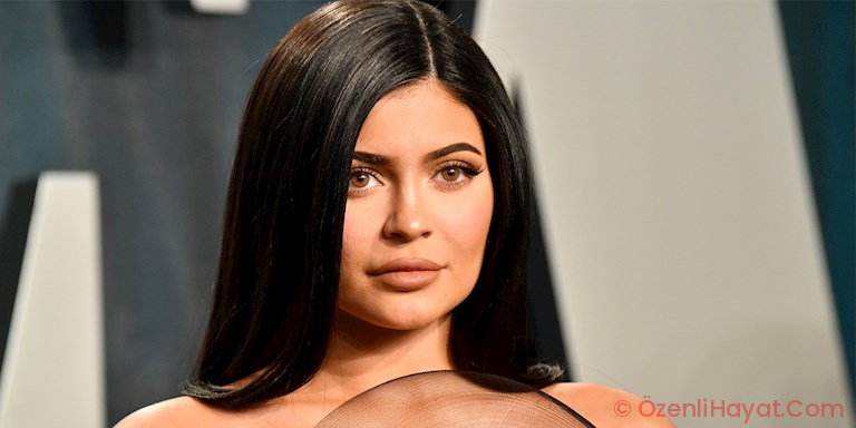 KYLIE JENNER EL DEZENFEKTANI ÜRETECEK!