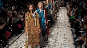 LONDRA MODA HAFTASI DİJİTAL PROGRAMINI AÇIKLADI!