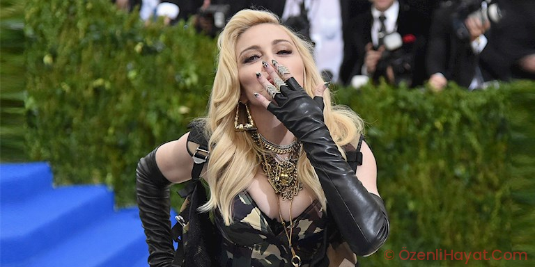 MADONNA’NIN ÇILGIN 61. DOĞUM GÜNÜ PARTİSİ