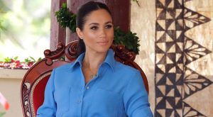 MEGHAN MARKLE İŞİNİ KAYBEDEN BAYANLARA YARDIM EDİYOR