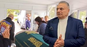 Mehmet Ali Erbil annesinin cenazesine katılmadı! Toplumsal medyada reaksiyon topladı