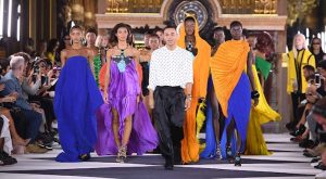 MILANO VE PARIS MODA HAFTALARI DİJİTALDE