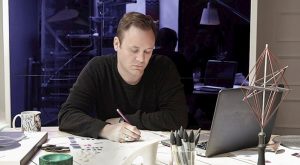 NICHOLAS KIRKWOOD’UN SÜRDÜRÜLEBİLİR KOLEKSİYONU