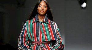 PARIS DİJİTAL MODA HAFTASI’NIN AÇILIŞINI NAOMI CAMPBELL YAPTI