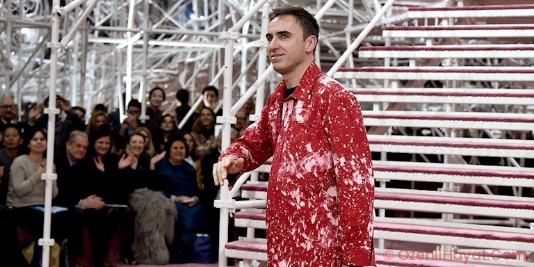 RAF SIMONS SNEAKER KOLEKSİYONU ÇIKARIYOR RAF SIMONS SNEAKER KOLEKSİYONU ÇIKARIYOR