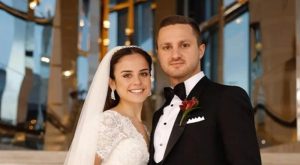 Revna Sarıgül’den olay atak: Kimliğinden Ömer Sarıgül’ün soyadını sildirdi!