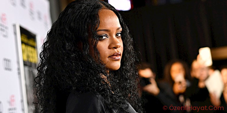 RIHANNA AİLESİNDEN VE ARKADAŞLARINDAN ÖZÜR DİLEDİ!