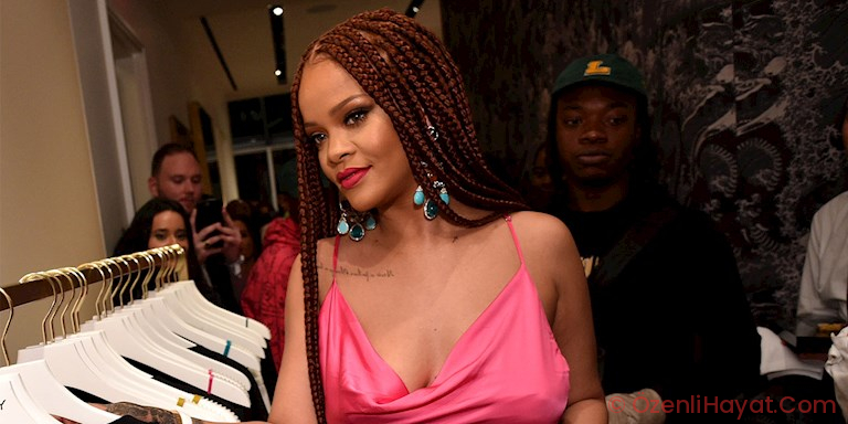 RIHANNA’NIN MİNİK GİBİSİ BİRİNCİ HOŞLUK MUTABAKATINI İMZALADI RIHANNA’NIN MİNİK GİBİSİ BİRİNCİ HOŞLUK MUTABAKATINI İMZALADI