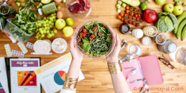 SELAHATTİN DÖNMEZ’DEN 1 HAFTADA 3 KİLO VERDİREN KIŞ DİYETİ SELAHATTİN DÖNMEZ’DEN 1 HAFTADA 3 KİLO VERDİREN KIŞ DİYETİ