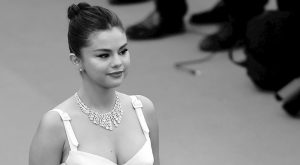 SELENA GOMEZ’İN YENİ KLİBİ IPHONE 11 PRO İLE ÇEKİLDİ