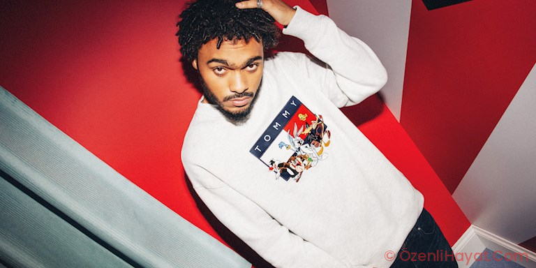 TOMMY JEANS X LOONEY TUNES