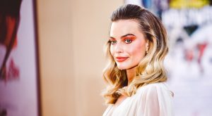 ÜNLÜLERİN YENİ FAVORİSİ: TURUNCU GÖZ MAKYAJI