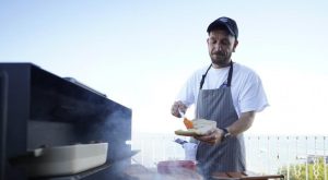 Uraz Kaygılaroğlu’nun yurt dışındaki yeni mesleği gündem oldu!