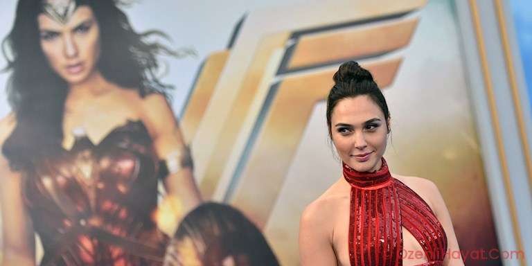 ‘WONDER WOMAN 1984’ SİNEMASININ FRAGMANI YAYINLANDI ‘WONDER WOMAN 1984’ SİNEMASININ FRAGMANI YAYINLANDI