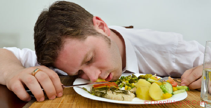 Yemekten sonra uyumamanız için 4 neden!
