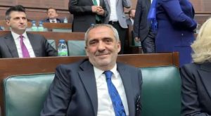 AK Parti Küme Toplantısı’na katılan Yavuz Bingöl: Siyasetten kopamıyorum AK Parti Küme Toplantısı’na katılan Yavuz Bingöl: Siyasetten kopamıyorum