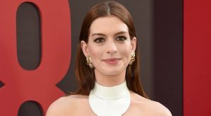 ANNE HATHAWAY ‘THE DEVIL WEARS PRADA’ BİLİNMEYENLERİNİ ANLATTI